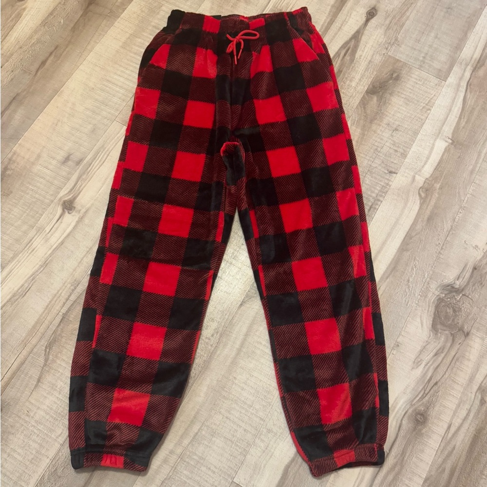 Women’s Angle Cult Fleece Plaid Pajama Pants - Picture 1 of 5